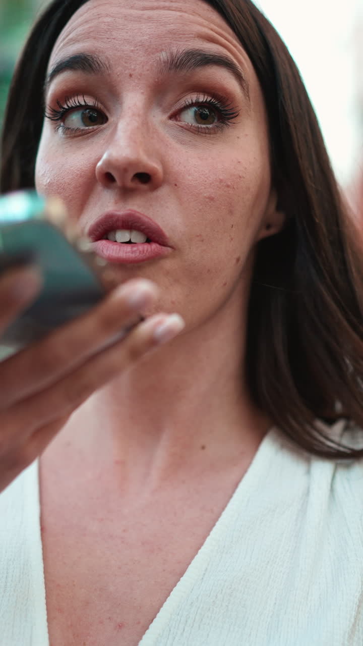 Ritratto da vicino di una giovane donna