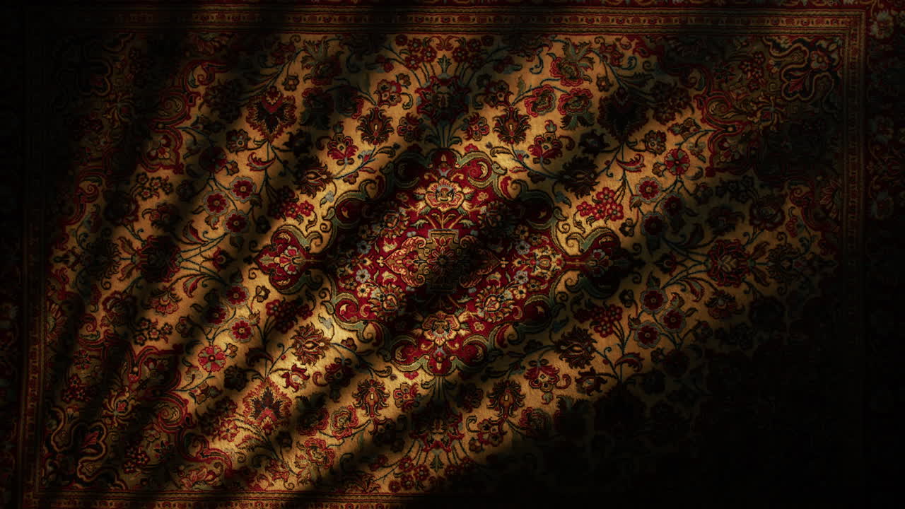 Ramazan Namazı İçin Süslenmiş Halı