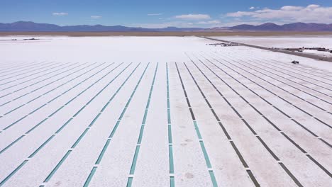 video aéreo de drones 4k de las piscinas de sal