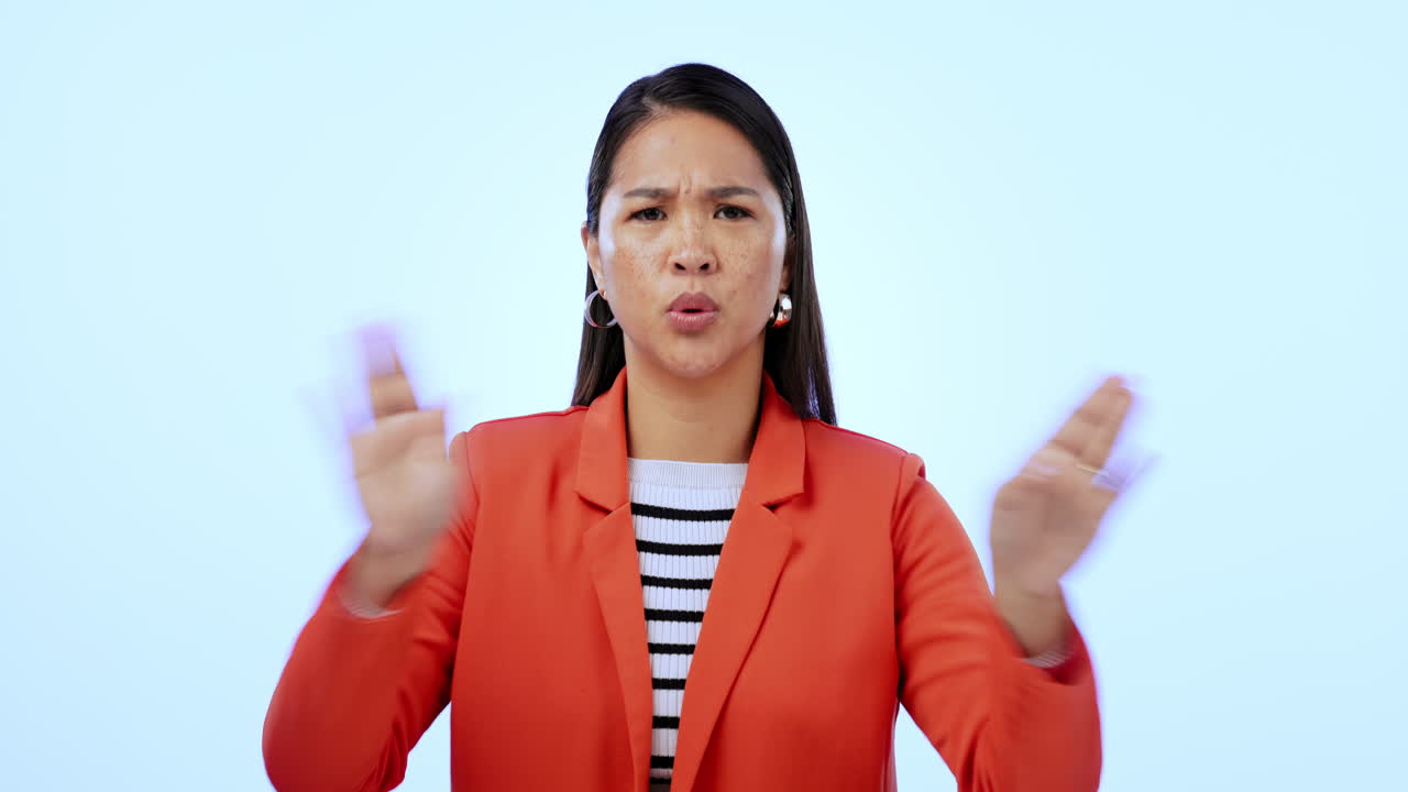 얼굴, 여자 그리고 십자가 표지판