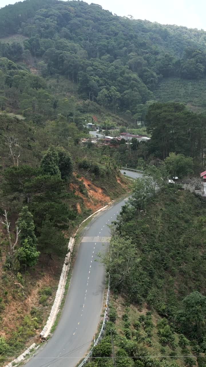 경치 좋은 산길