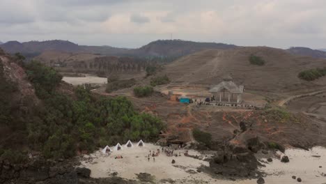 Overcast-sunset-of-Seger-near-Kuta-Lombok