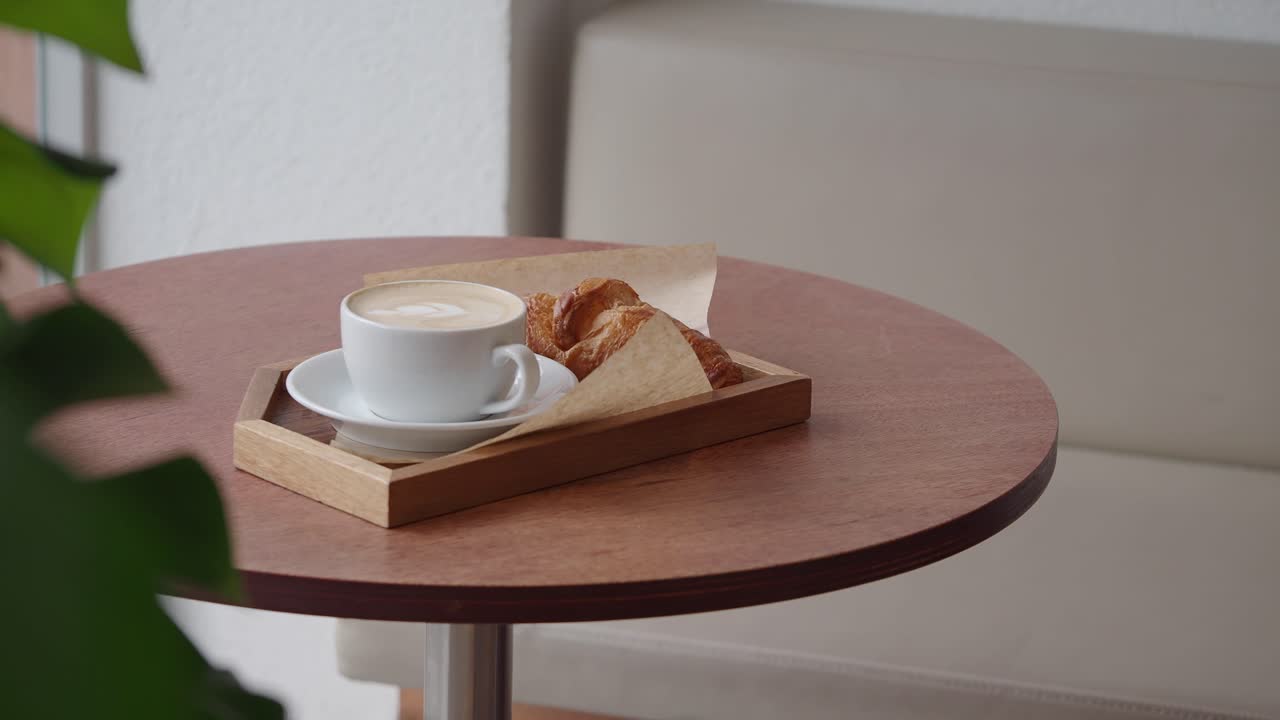 커피와 크루아상