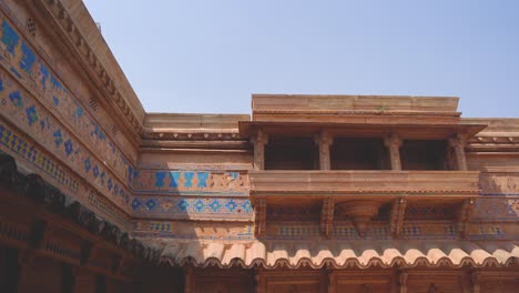 Wandgemälde-Im-Maan-Singh-Palast-Der-Gwalior-Festung-In-Madhya-Pradesh,-Indien