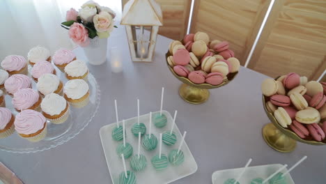 delicious sweet buffet with cupcakes