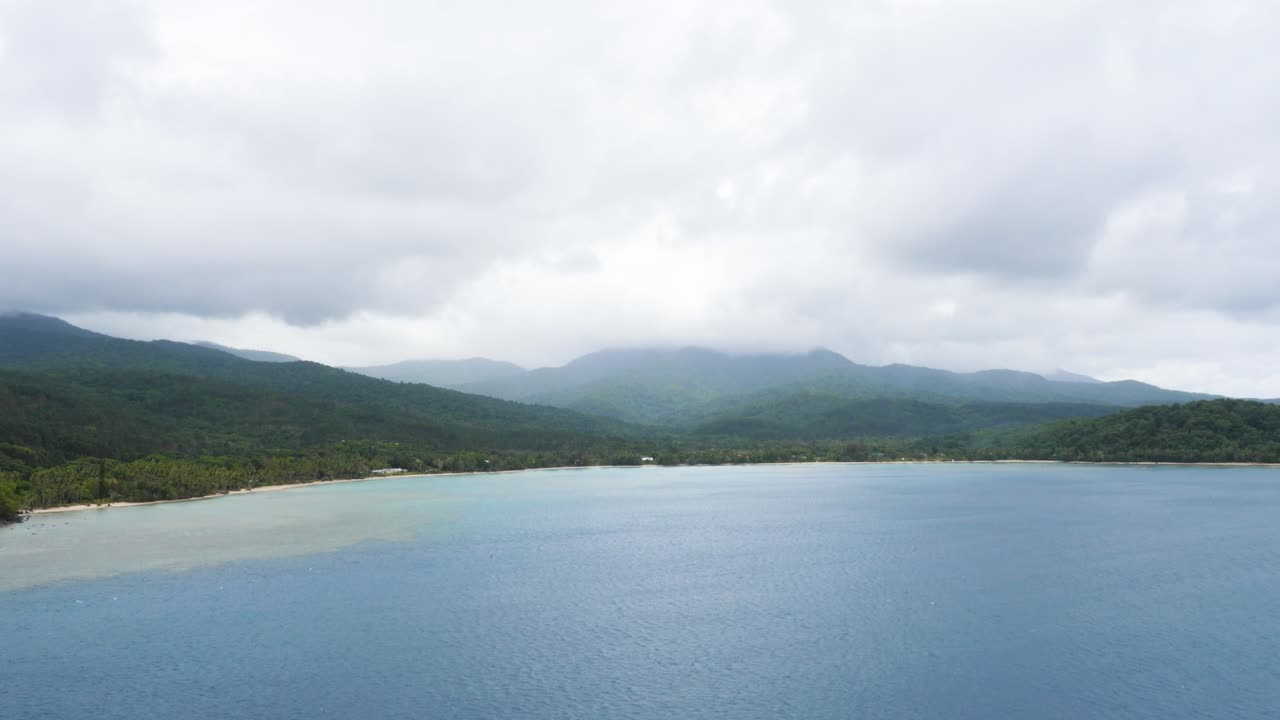 가장 남쪽에 있는 바누아투 섬, 미스터리 섬의 이웃
