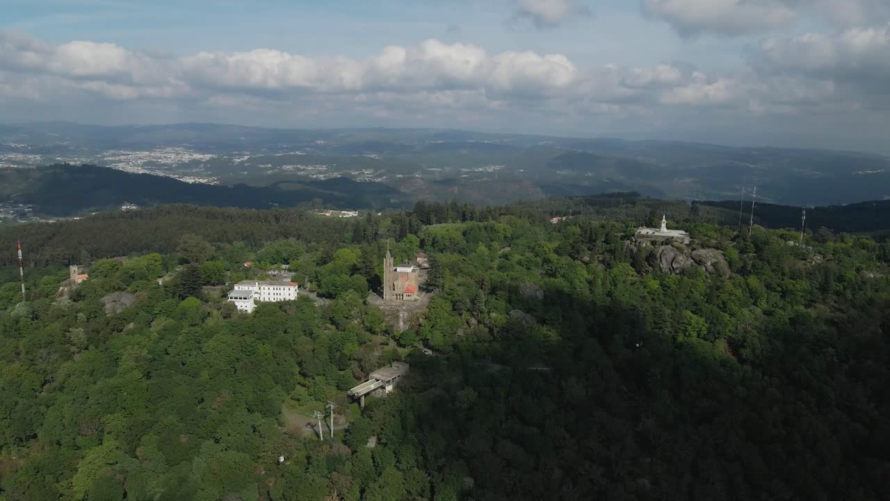 santuario aéreo de penha, bosque de guimarães, portugal