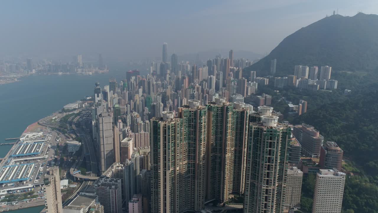 hora del día de la luz del sol ciudad de hong kong bahía panorama aéreo 4k china