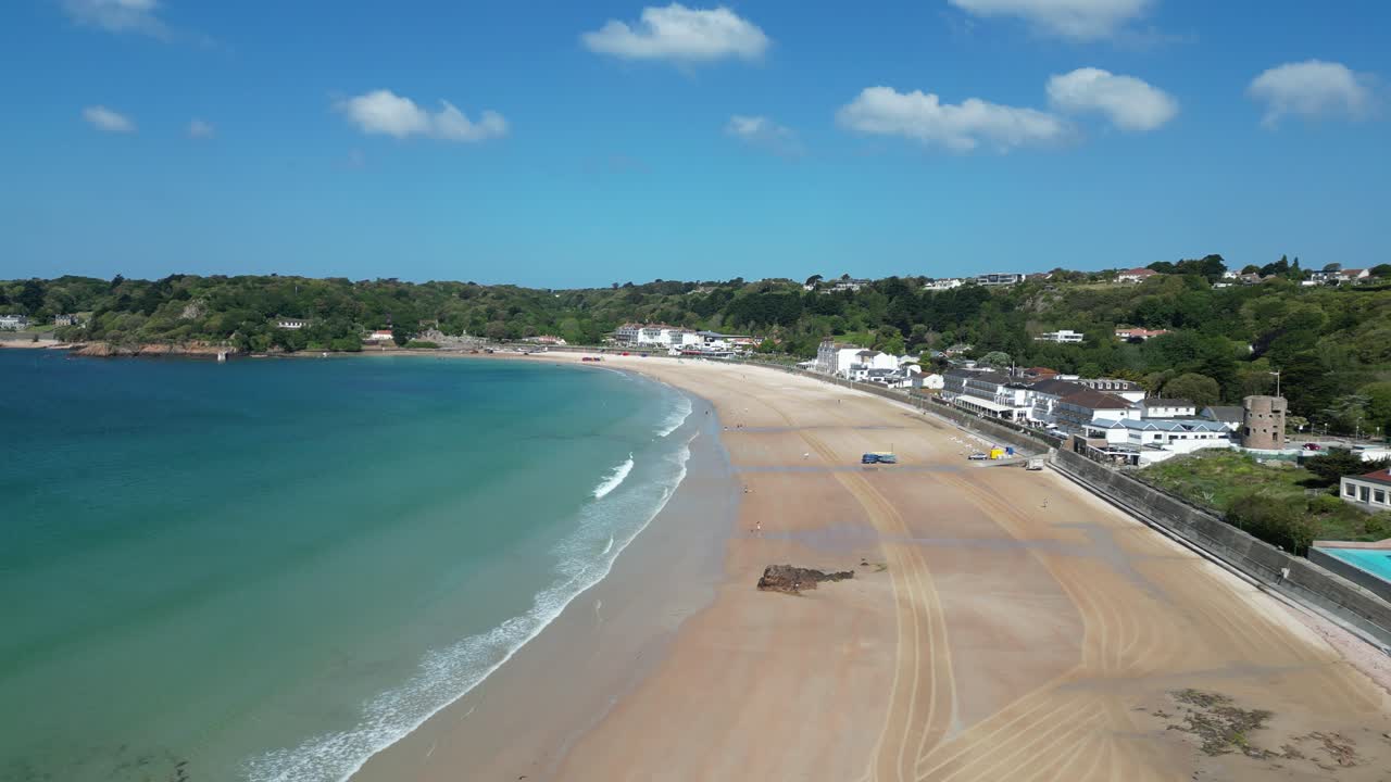retirar el avión no tripulado aéreo inverso revelar st brelades islas del canal avión no tripulado, aéreo