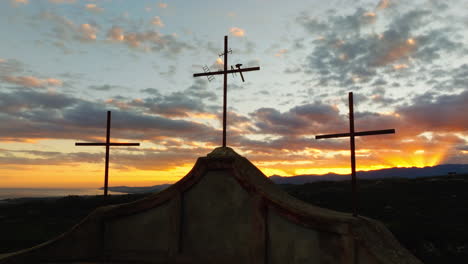 crucifix silhouette of jesus christ mountain at sunset religious god at heaven