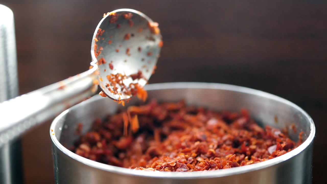 Grinding Red Pepper Flakes