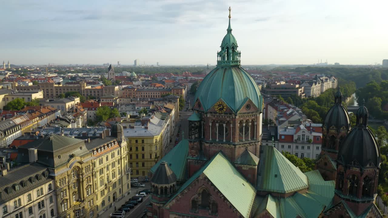 toma aérea en órbita sobre st