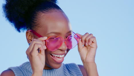 black woman, heart sunglasses