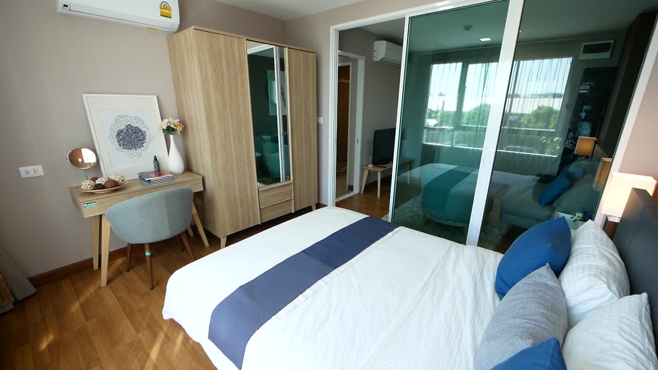 Small but Compact Studio Apartment Decoration