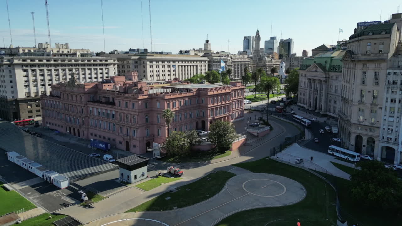 Push out drone movement over the presidential palace &amp;quot;The pink house&amp;quot; at Argentinas's downtown