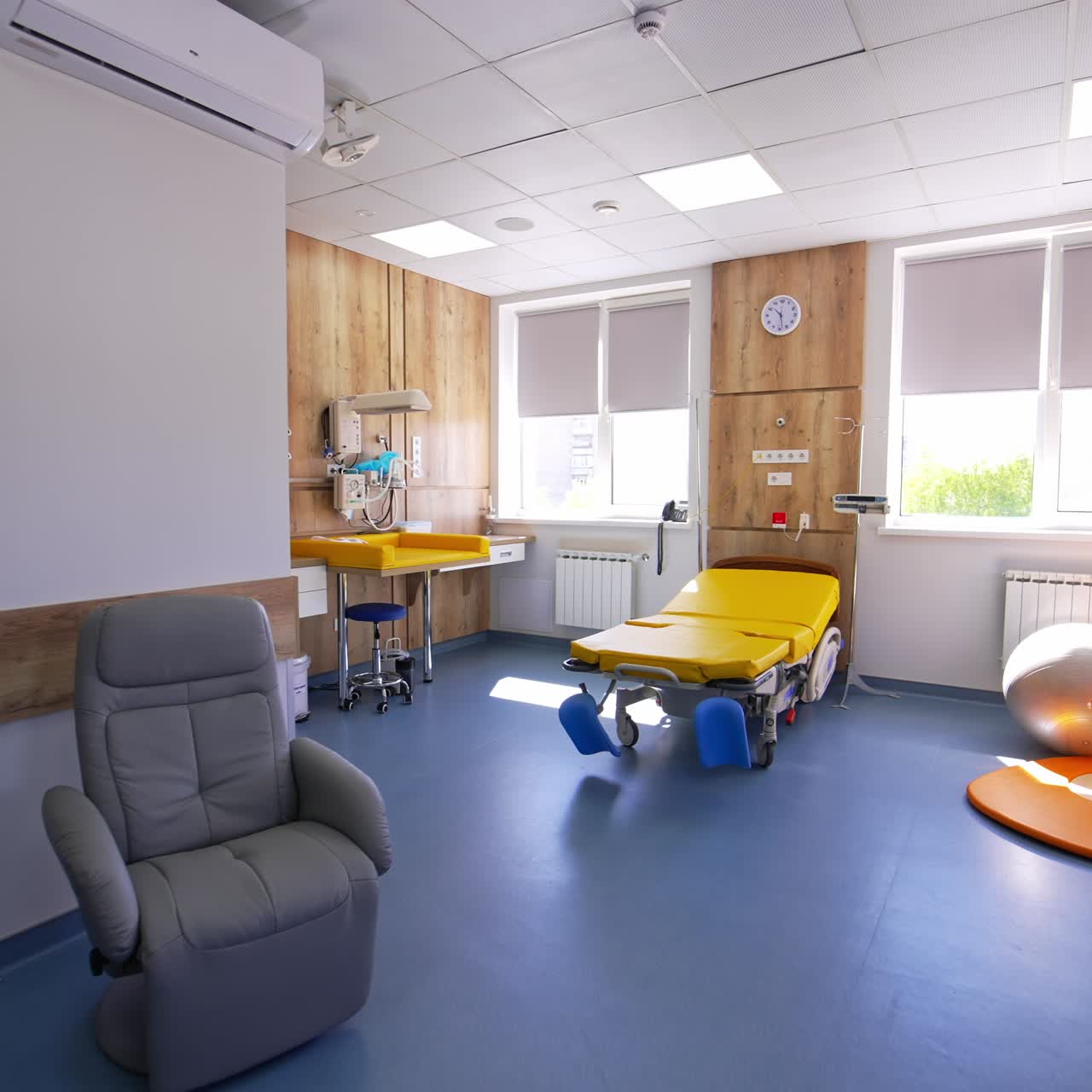 Medical unit with modern equipment and well-designed furniture. Up-to-date hospital ward in maternity home