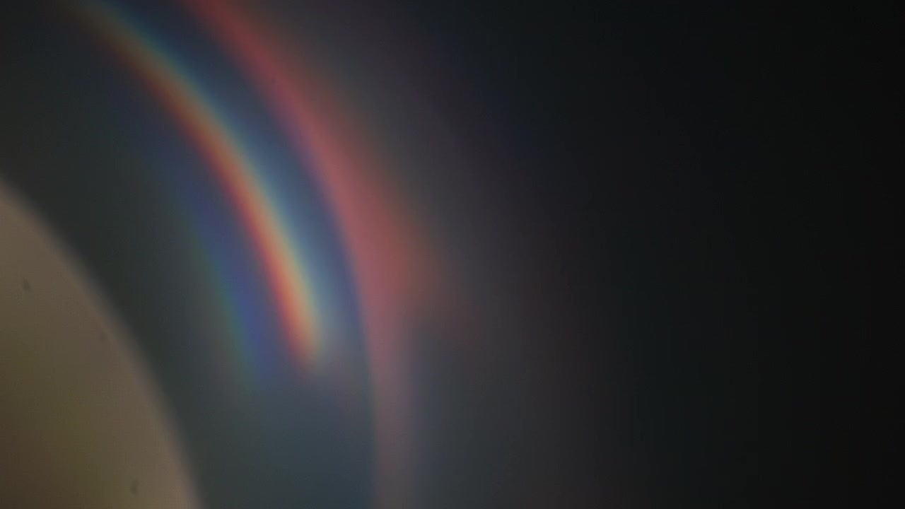 Fughe di Luce Registrate con Lente Sferica Reale e Tecnica di Lens Whacking