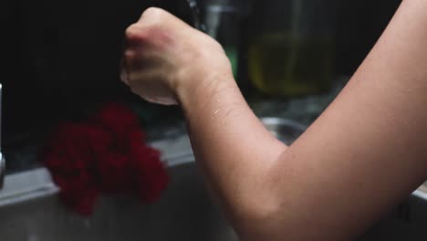 sequence of hand washing and turning off faucet