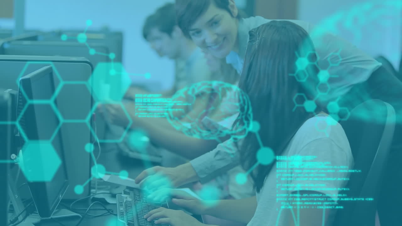 animación del procesamiento de datos en un grupo de estudiantes que utilizan computadoras