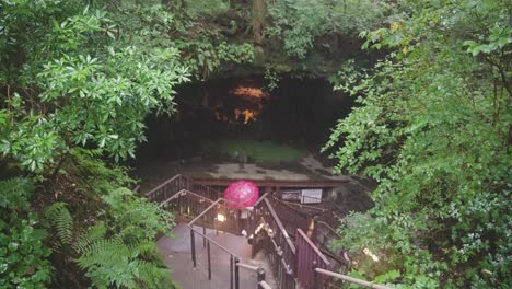 Wind-cave-beneath-Aokigahara-Forest-in-Yamanashi-Prefecture,-Japan