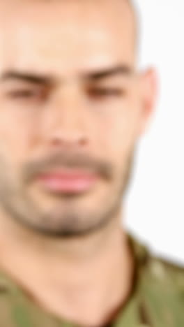 modelo de casa de retención de soldados sobre fondo blanco