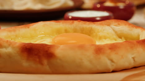 khachapuri with egg