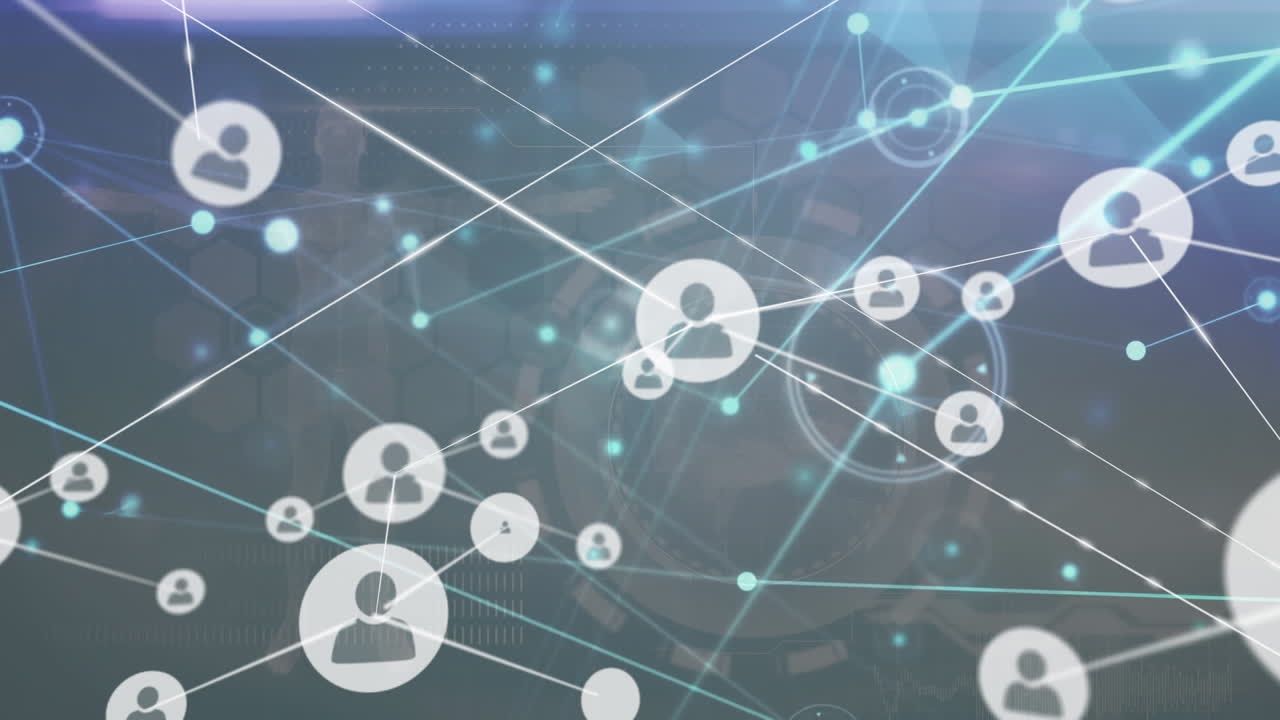 파란색 배경에 아이콘과 데이터 처리를 가진 연결 네트워크의 애니메이션