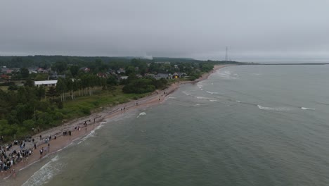 Celebration-of-the-Midsummer-Holidays-in-Pavilosta,-Latvia