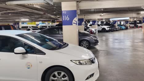 estacionamiento subterráneo