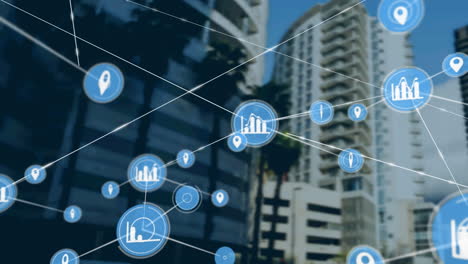 animación de la red de conexiones con iconos sobre el edificio moderno