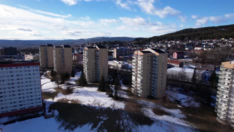 Edificios-De-Apartamentos-En-Bjerke,-Oslo-Escena-2