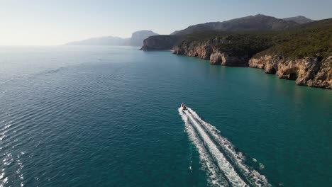 Boat-drives-along-the-coast-at-full-speed