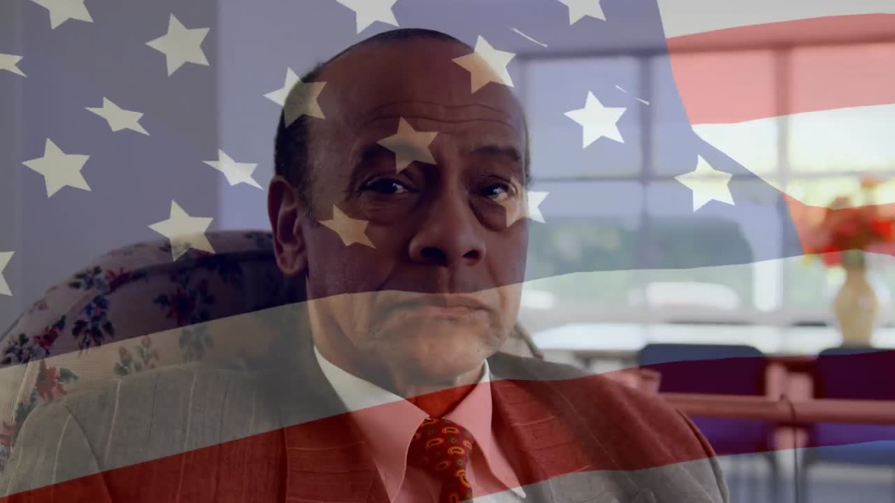 Ondeando la bandera americana