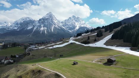 Grabé-Estos-Increíbles-Clips-Con-Mi-Mavic-Mini-3-Pro-Mientras-Visitaba-Lermoos,-Austria