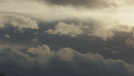 Nubes-En-Movimiento-De-Lapso-De-Tiempo-De-Cerca