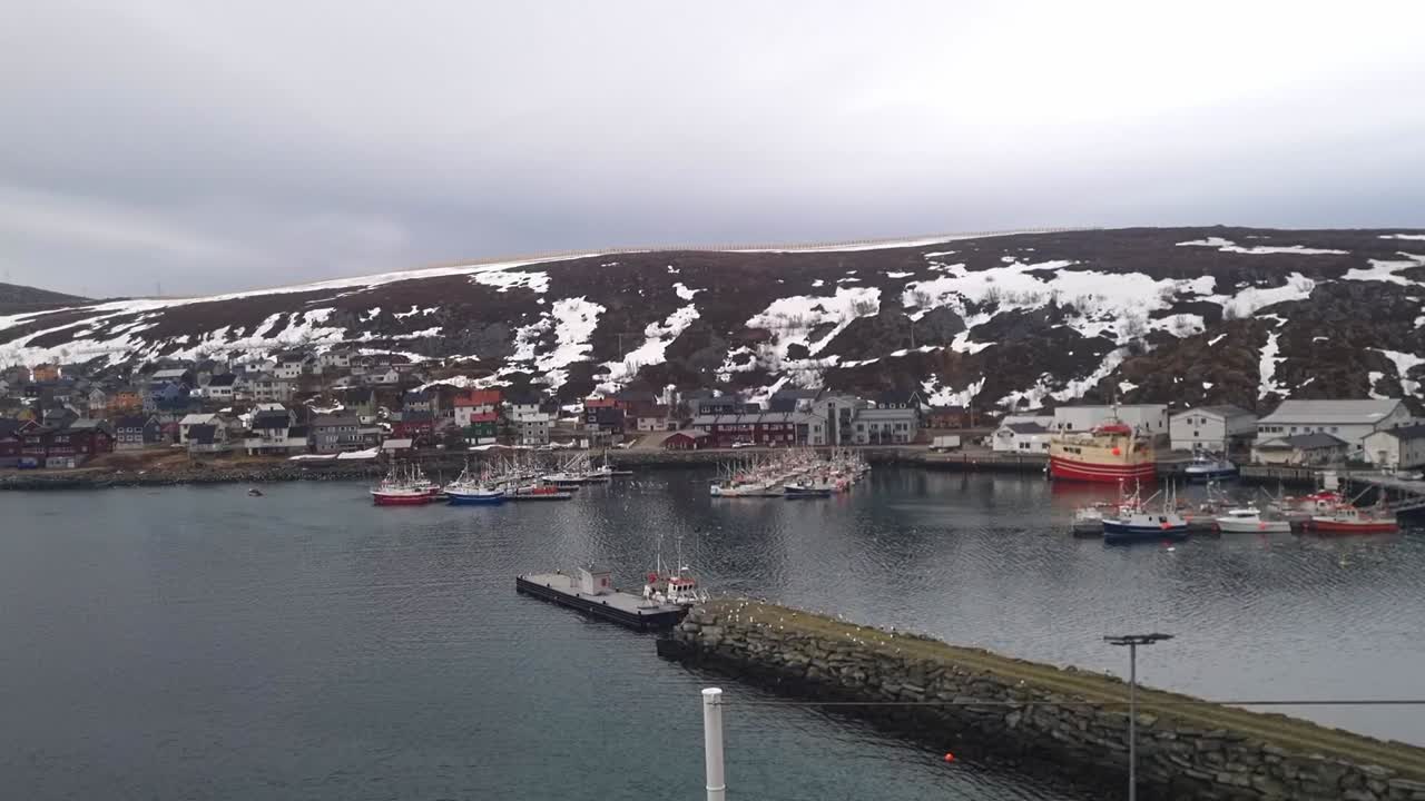 Picturesque Norwegian fishing villages with harbors and boats