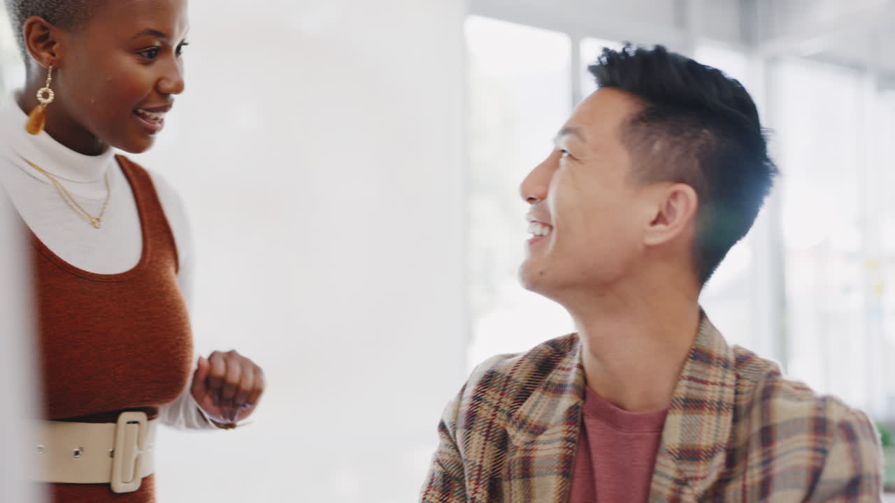 하이파이브, 협업, 엄지손가락