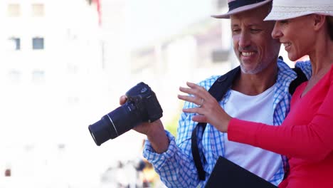 Portrait-of-mature-couple-is-looking-his-camera