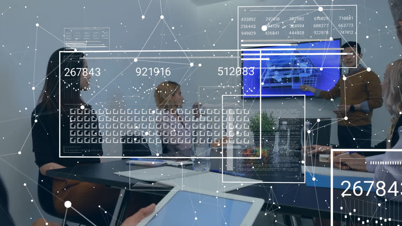 Animasjon av databehandling og statistikk over forskjellige forretningsfolk på kontor.