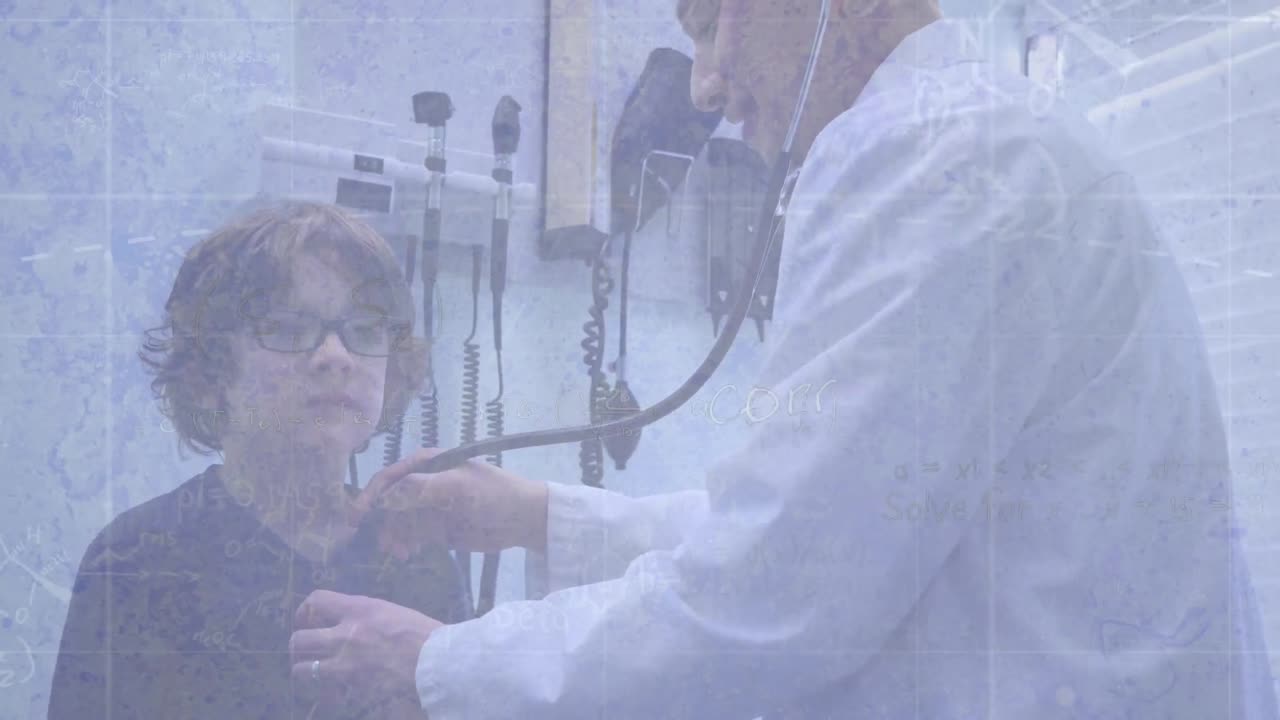 animación de pantalla digital sobre hombre caucásico médico checking boy