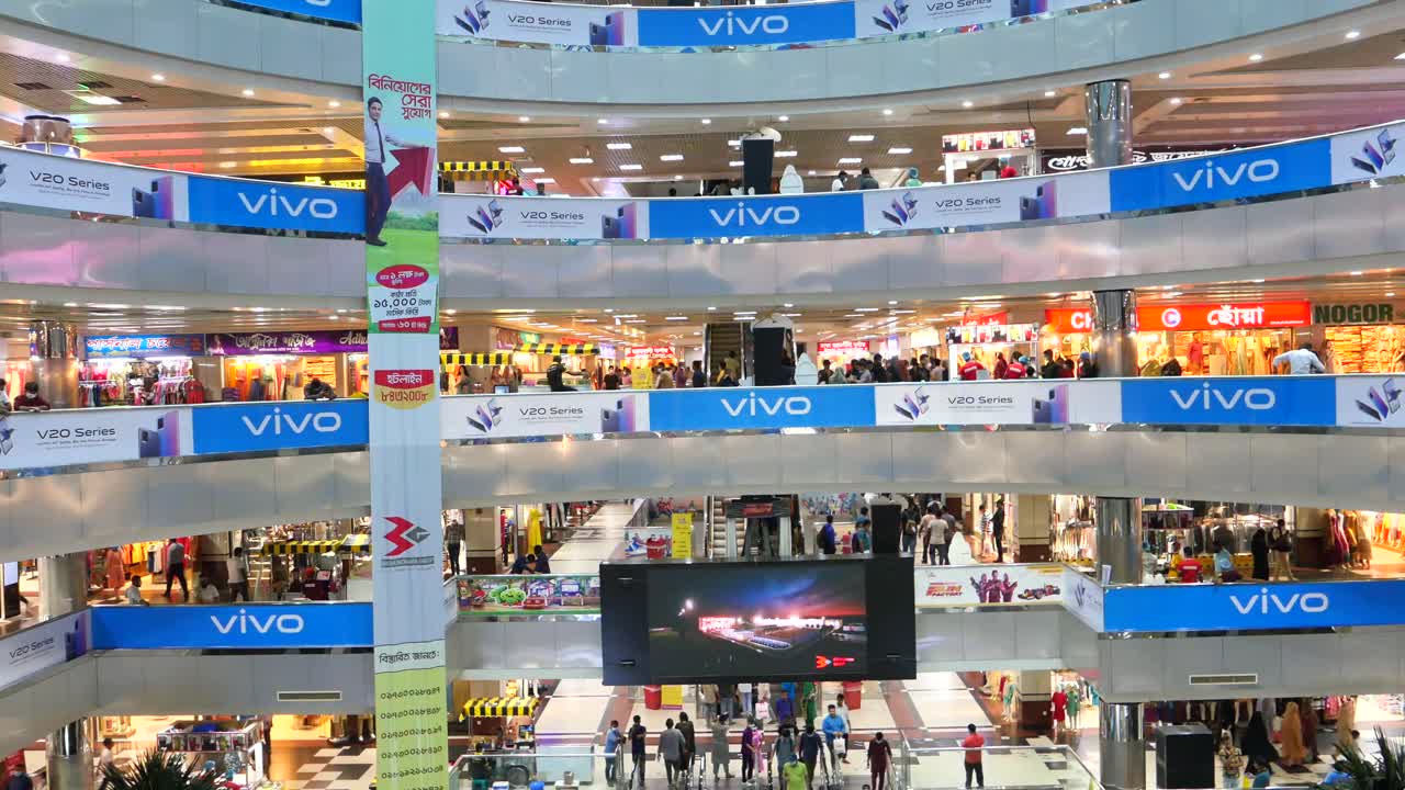 vivo 매장을 갖춘 다층 쇼핑몰