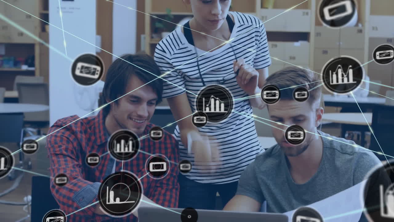 animación de la red de conexiones con iconos sobre diversas personas de negocios en la oficina