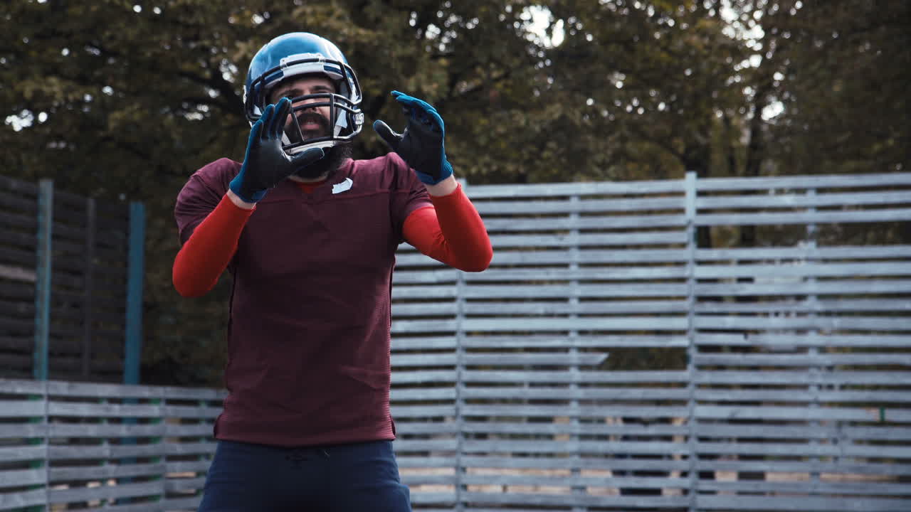 jugador de fútbol americano en acción