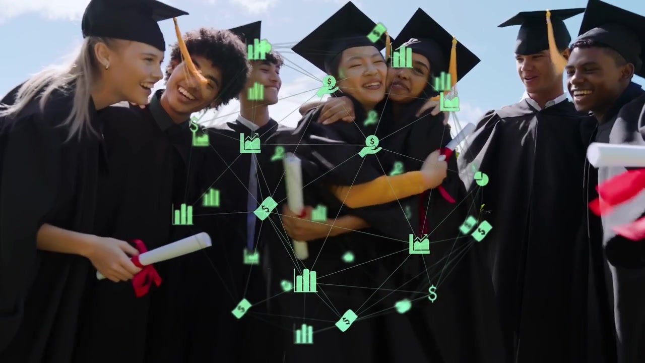 Dimittender fejrer på græsplænen, mens en dimittend løber ind, krammer og løfter diplomer, med tech-ikoner overlejret.