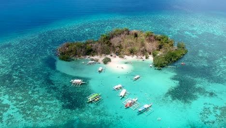 fotografía aérea de la isla de cyc, ciudad de coron, filipinas