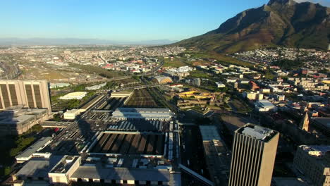 Arriba-Y-Sobre-La-Ciudad-De-Ciudad-Del-Cabo