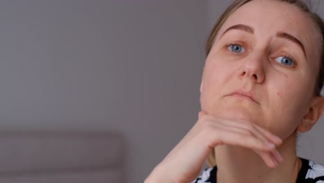 retrato de una mujer triste
