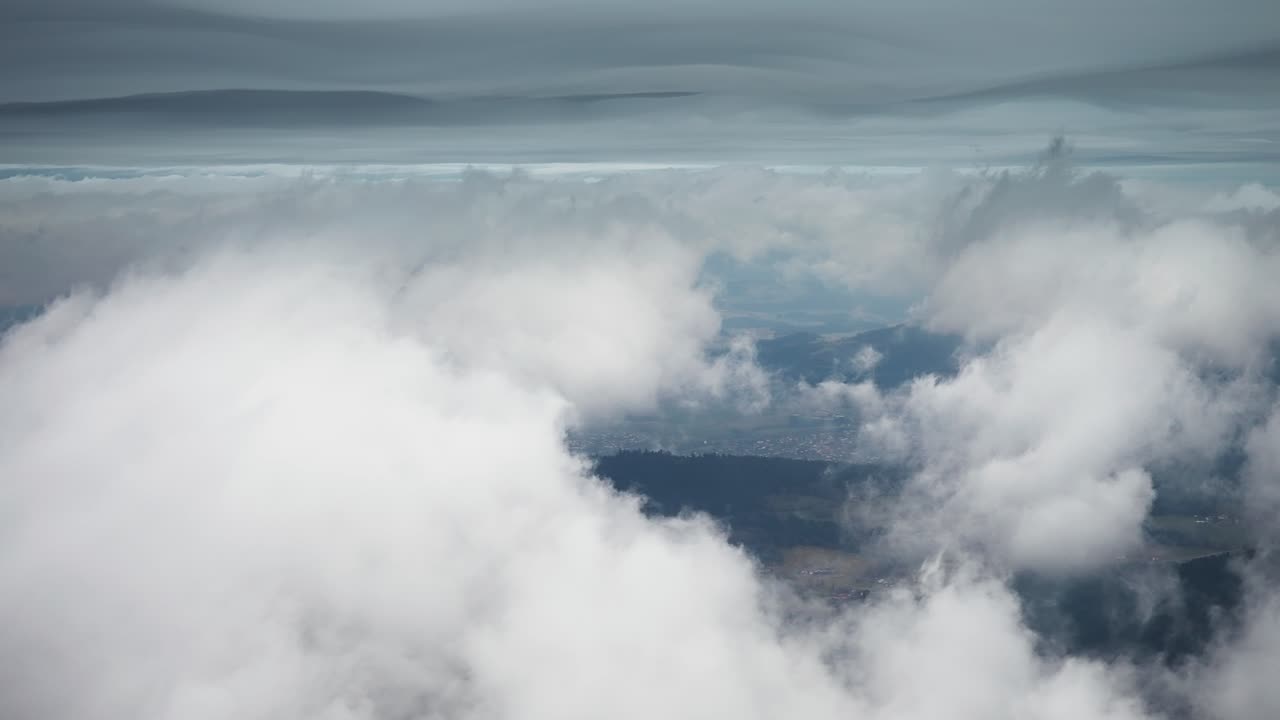 Полет над облаками