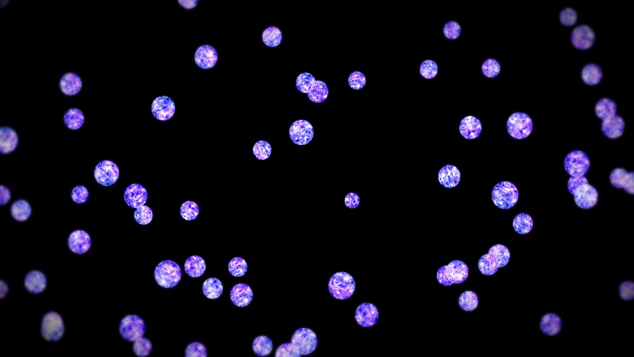 검은 바탕에 많은 은 크리스탈 구를 날아. 투명, 다채로운 유리 빛. 반이는 공 회전의 3d 애니메이션. 루프 애니메이션.