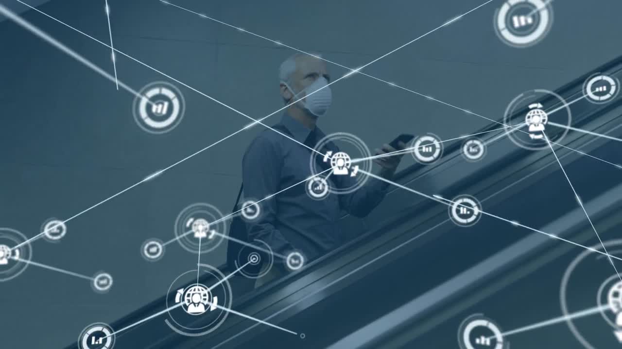 animación de un hombre de negocios caucásico con máscara facial sobre una red de conexiones y procesamiento de datos